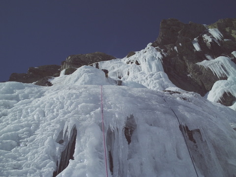 Gredos. El circo de la Nava. Escalada en hielo