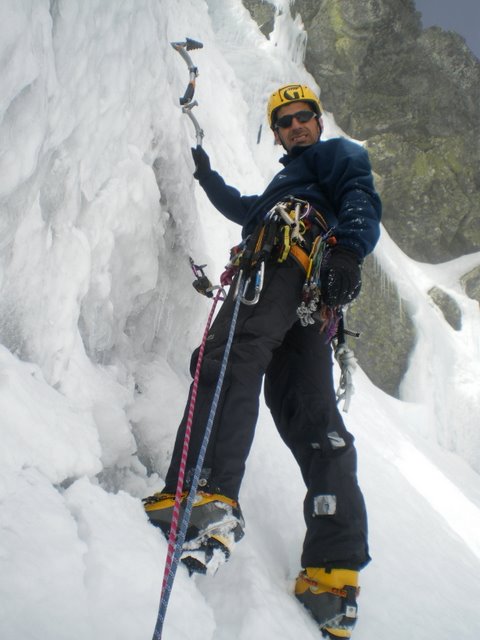 Gredos. El circo de la Nava. Escalada en hielo