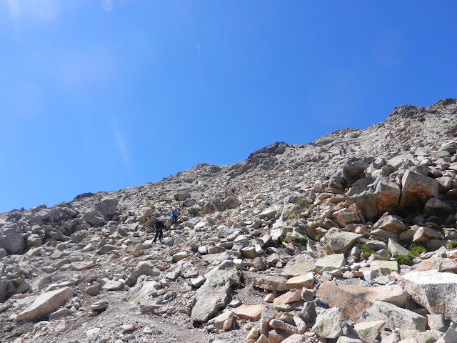 Ascensión guiada al Midi d´Ossau por la vía normal.