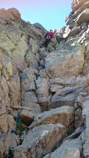 Ascensión guiada al Midi d´Ossau por la vía normal.