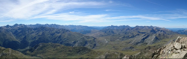 Ascensión guiada al Midi d´Ossau por la vía normal.
