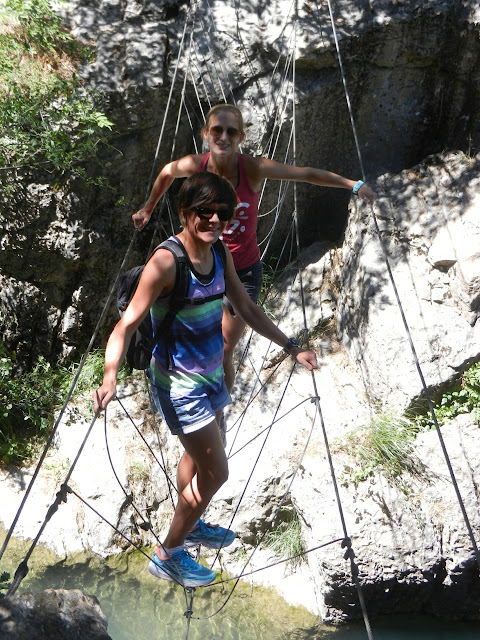 Hoz de Jaca - Santa Elena. Pirineos en familia