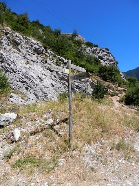 Hoz de Jaca - Santa Elena. Pirineos en familia