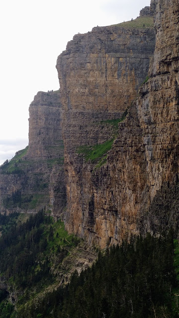 Zaratrusta. ED 400m 7a+ (6b/A2)