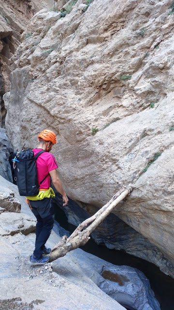 Taghia, Les Rivieres Pourpres 500m 7b+/7a oblig