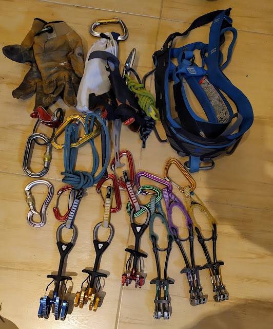 Escalada de las 4 puntas al Midi d`Ossau