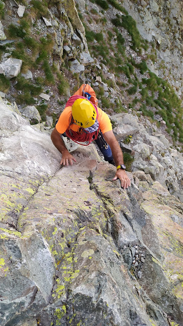Escalada de las 4 puntas al Midi d`Ossau