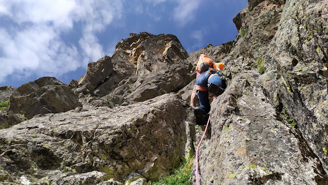Escalada de las 4 puntas al Midi d`Ossau