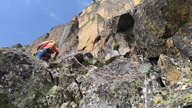 Escalada de las 4 puntas al Midi d`Ossau