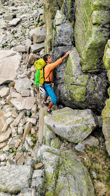 Vía Kenya - Risco Moreno - Gredos 100m/6a