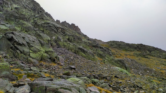 Vía Kenya - Risco Moreno - Gredos 100m/6a