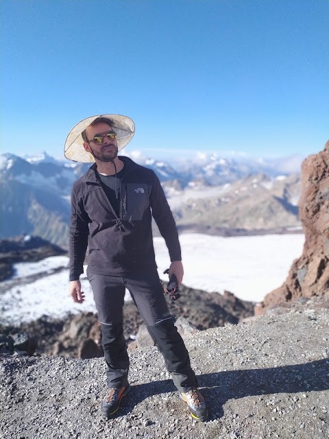 Ascensión al ELBRUS 5.642m