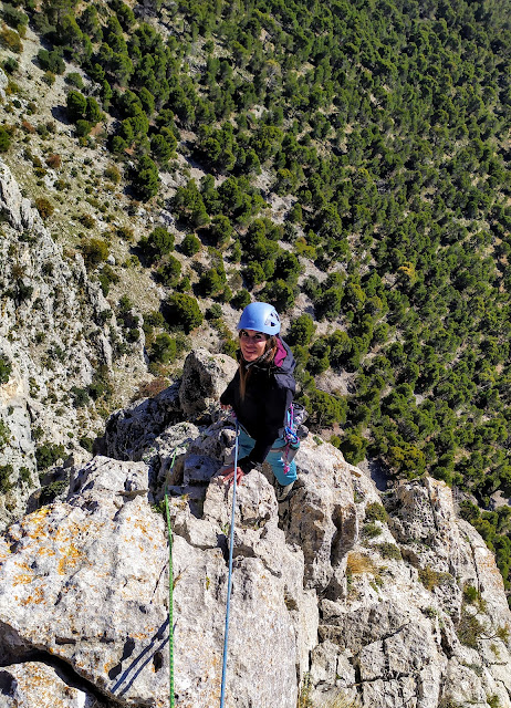 Espolón de la Chovas 180m 6a+/A0, Alcandoras