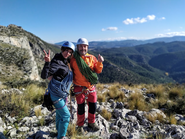 Espolón de la Chovas 180m 6a+/A0, Alcandoras