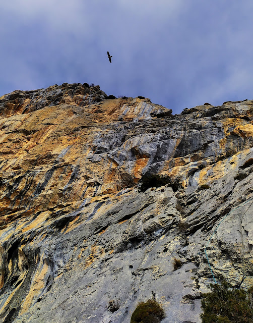 Clásica de Invierno a la Peña Montañesa, 200m 6b (6a obl.)