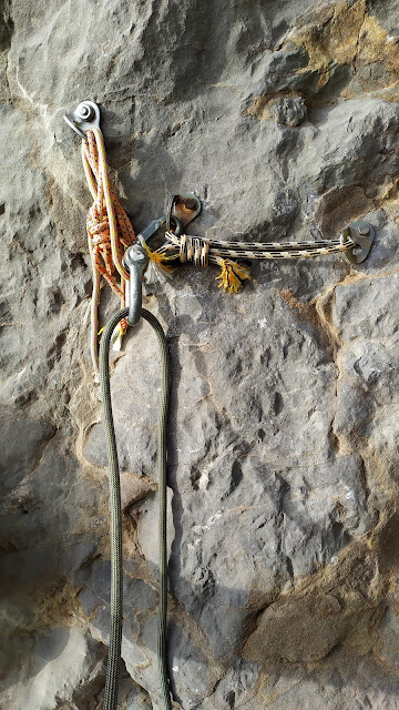 Clásica de Invierno a la Peña Montañesa, 200m 6b (6a obl.)