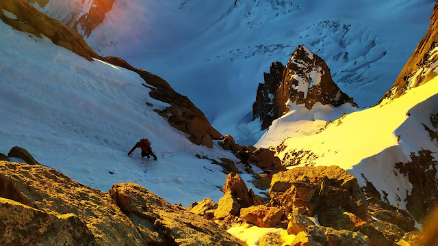 Arista de Diablos al Mont Blanc de Tacul. D+ 600m