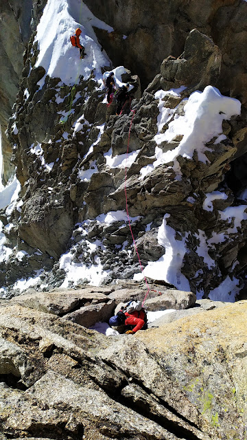 Arista de Diablos al Mont Blanc de Tacul. D+ 600m