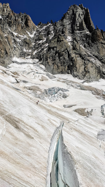 Travesía de los Drus, 900m D