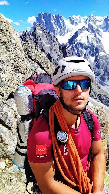 Travesía de los Drus, 900m D
