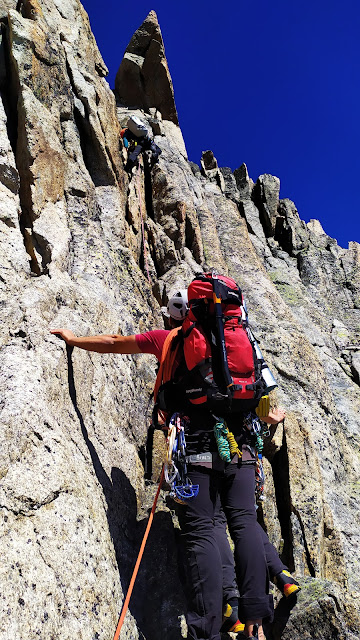 Travesía de los Drus, 900m D