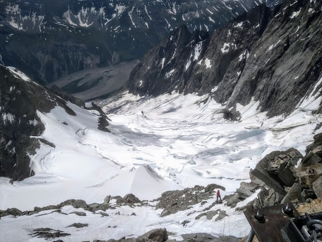 Arista Innominata al Mont Blanc, 1000m MD-