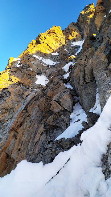 Arista Innominata al Mont Blanc, 1000m MD-