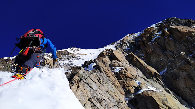 Arista Innominata al Mont Blanc, 1000m MD-