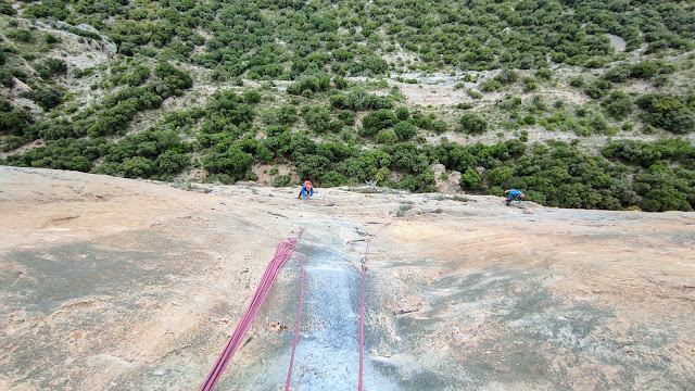 El señor de los Bordillos 200m 6c+/6b. Vilanova de Meià