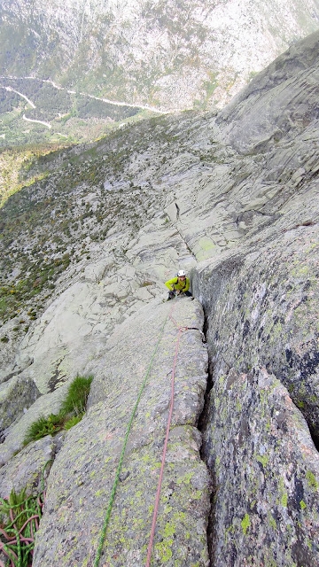 Pan con Membrillo, 250m MD (6a+) Torozo