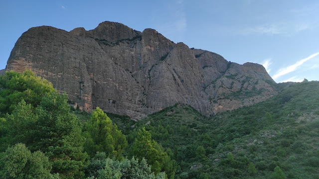 EDU ROCHE 220m (6b+/V+ obl) PEÑA RUEBA