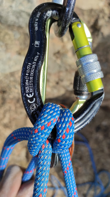 EDU ROCHE 220m (6b+/V+ obl) PEÑA RUEBA