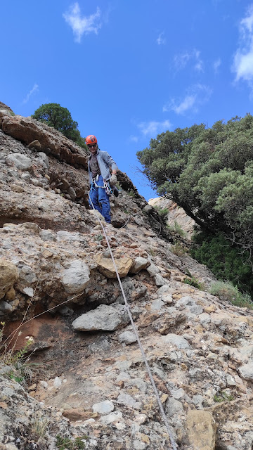 EDU ROCHE 220m (6b+/V+ obl) PEÑA RUEBA