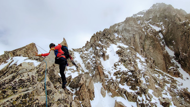 VUELTA AL ANETO - SKIMO + Vallibierna