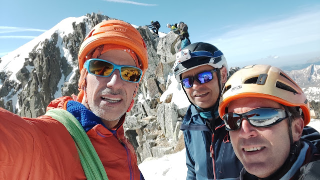 Ascensión al Aneto con esquís 3.404m