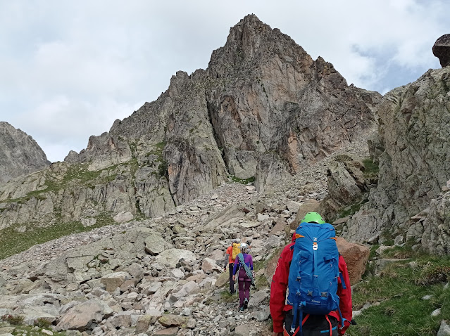Vía de los Guardas, Vº 210m, Aguja de Bachimaña.
