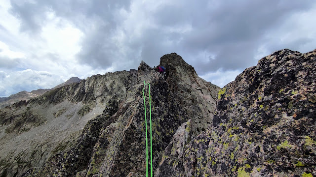 Vía de los Guardas, Vº 210m, Aguja de Bachimaña.