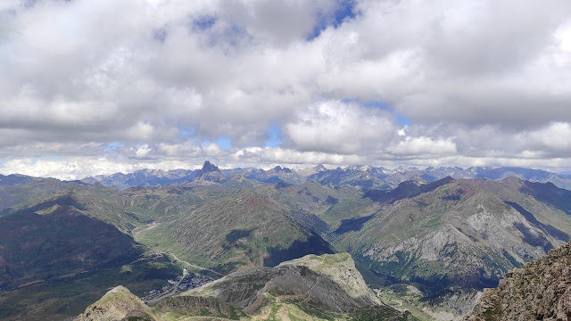 Arista de los Murciélagos (300m, D.) al Aspe 2.640m.