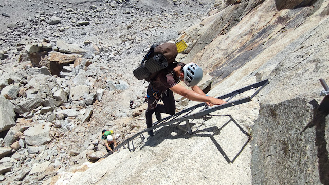Aiguille du Moine, arista Sur.