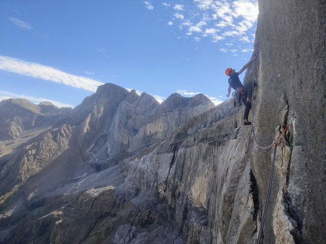 SIDA VERTICAL 300m ED- (6c) Torre de Marboré