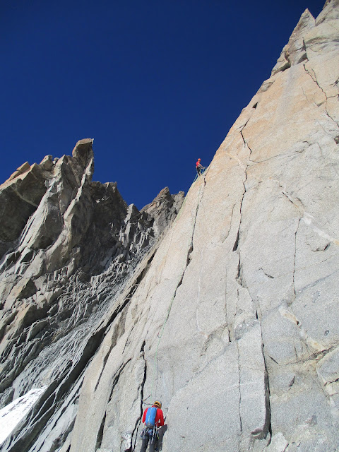 Vía Contamine Punta Lachenal, MD+ 250m