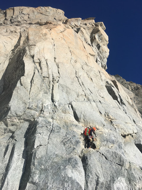 Vía Contamine Punta Lachenal, MD+ 250m