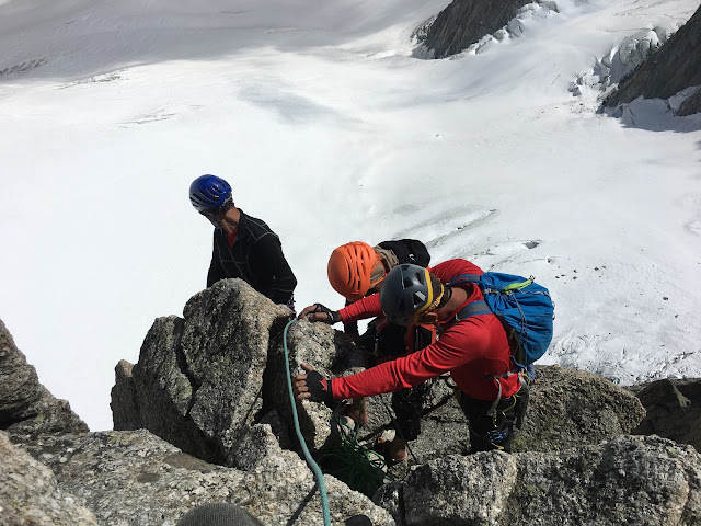 Vía Contamine Punta Lachenal, MD+ 250m