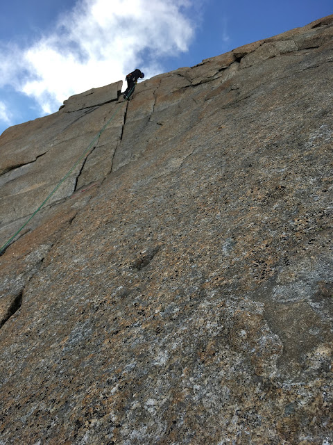 Vía Contamine Punta Lachenal, MD+ 250m
