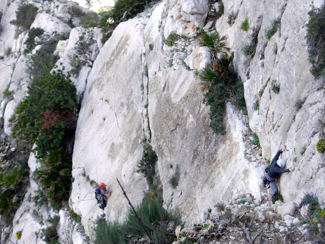 Cresta de Benicadell + Valencianos al Peñón de Ifach. Guiada en Levante
