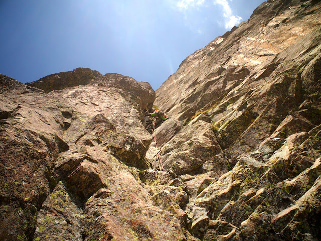 Vía Mally 250m/6a. Midi d´ossau