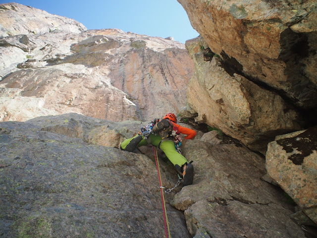 Vía Mally 250m/6a. Midi d´ossau
