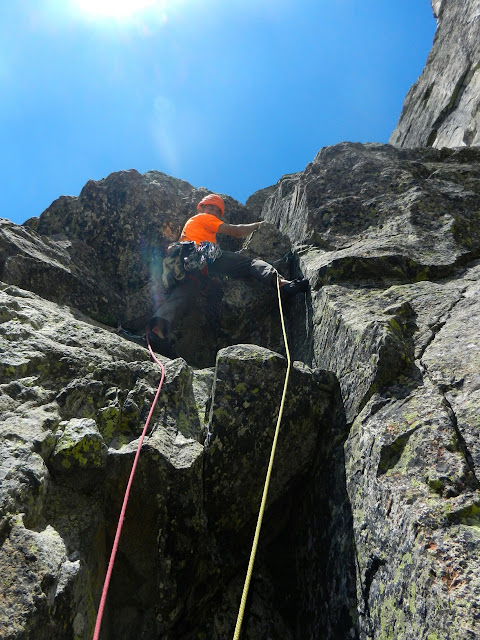Vía Mally 250m/6a. Midi d´ossau