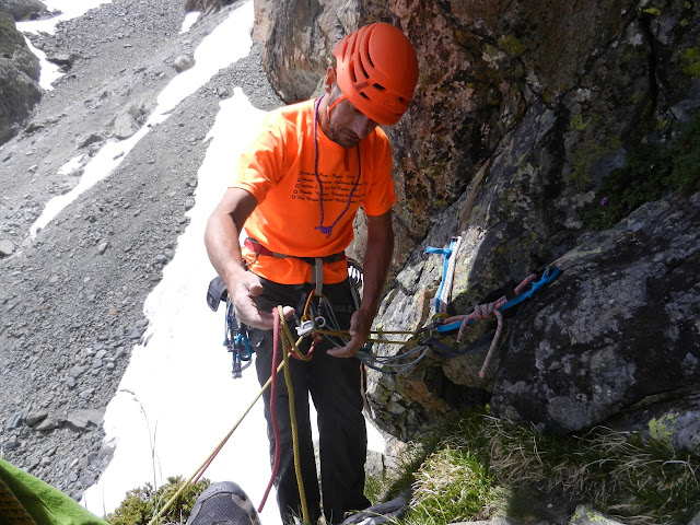 Vía Mally 250m/6a. Midi d´ossau