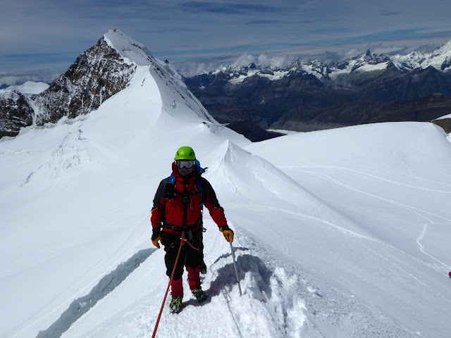 Guiada al Monte Rosa, punta Margarita 4.559m.